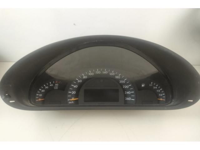 bontott MERCEDES-BENZ C-CLASS Kilométeróra