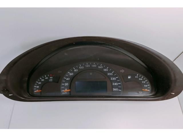 bontott MERCEDES-BENZ C-CLASS Kilométeróra