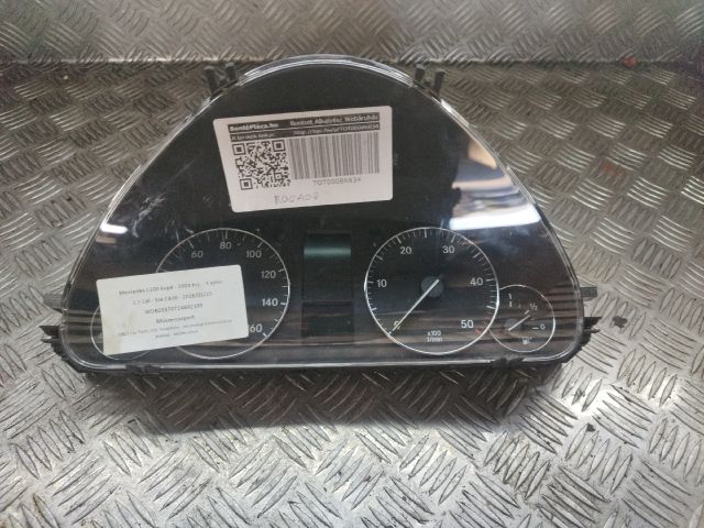bontott MERCEDES-BENZ C-CLASS Kilométeróra