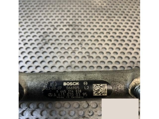 bontott MERCEDES-BENZ C-CLASS Közösnyomócső