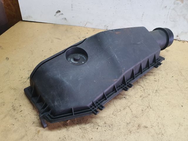 bontott MERCEDES-BENZ C-CLASS Légszűrő Ház Fedél