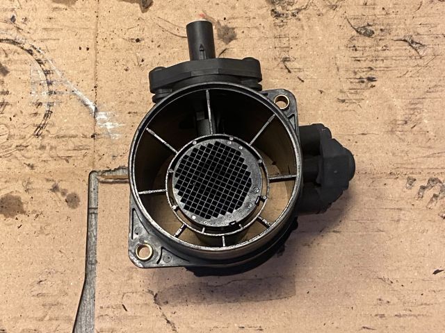 bontott MERCEDES-BENZ C-CLASS Légtömegmérő