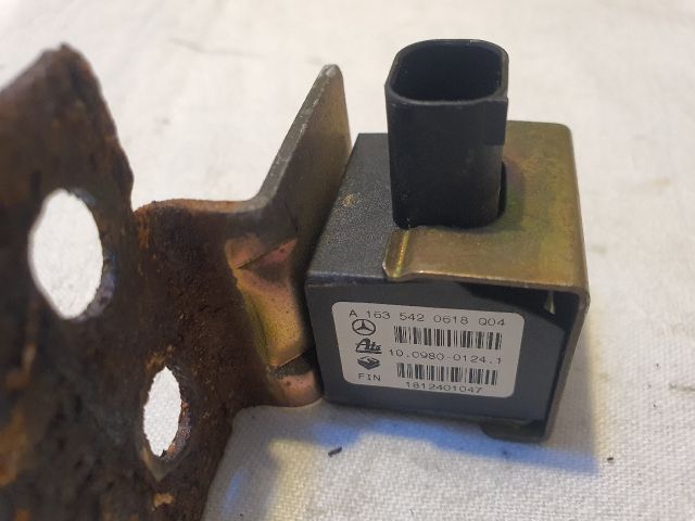 bontott MERCEDES-BENZ C-CLASS Menetstabilizátor Elektronika