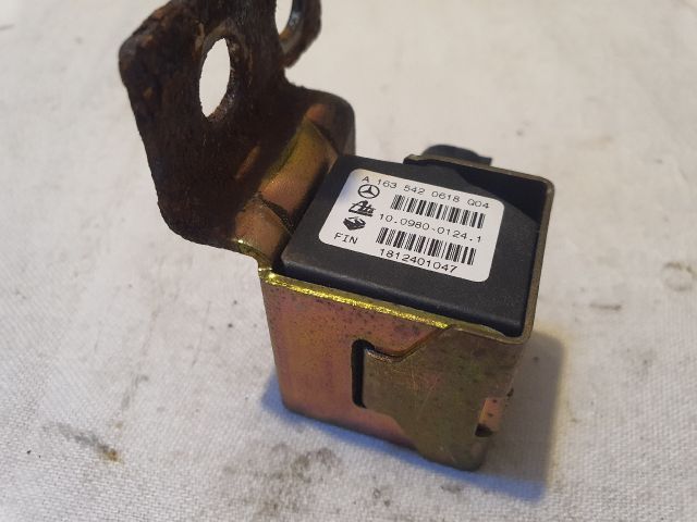 bontott MERCEDES-BENZ C-CLASS Menetstabilizátor Elektronika