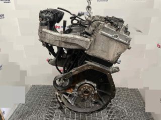 bontott MERCEDES-BENZ C-CLASS Motor (Fűzött blokk hengerfejjel)