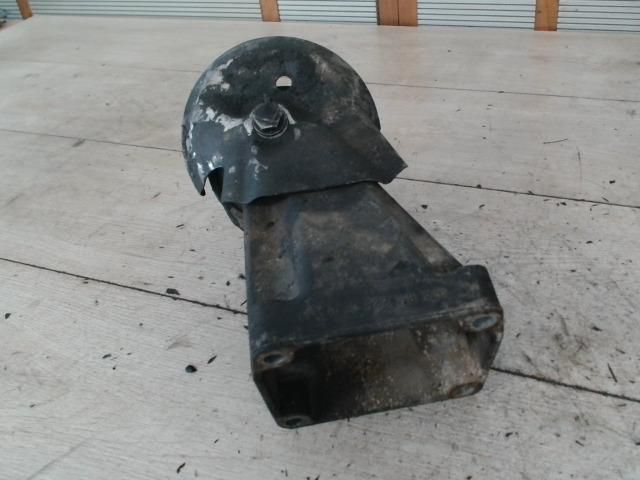 bontott MERCEDES-BENZ C-CLASS Motor Tartó Bak (Fém)