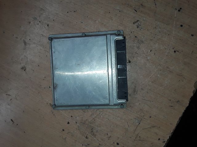 bontott MERCEDES-BENZ C-CLASS Motorvezérlő