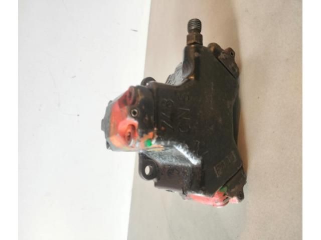 bontott MERCEDES-BENZ C-CLASS Nagynyomású Szivattyú