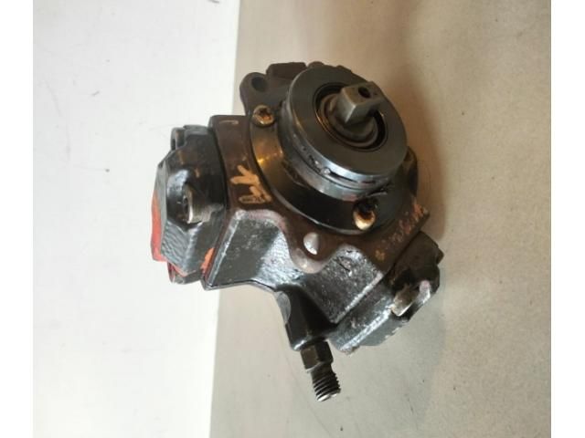 bontott MERCEDES-BENZ C-CLASS Nagynyomású Szivattyú