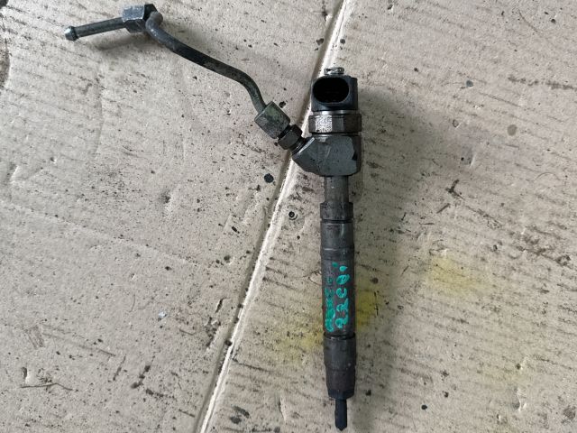 bontott MERCEDES-BENZ C-CLASS Porlasztó (1 db)