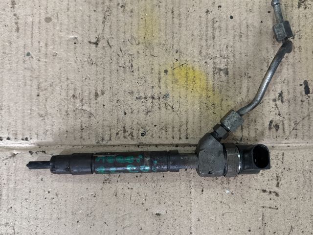 bontott MERCEDES-BENZ C-CLASS Porlasztó (1 db)