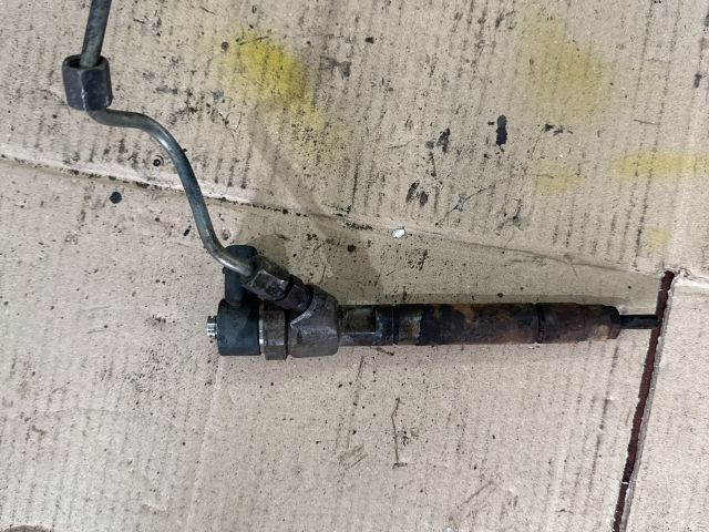 bontott MERCEDES-BENZ C-CLASS Porlasztó (1 db)