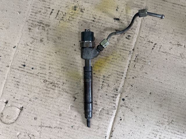 bontott MERCEDES-BENZ C-CLASS Porlasztó (1 db)