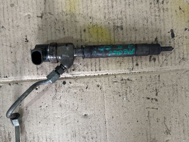 bontott MERCEDES-BENZ C-CLASS Porlasztó (1 db)