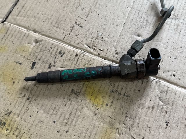 bontott MERCEDES-BENZ C-CLASS Porlasztó (1 db)