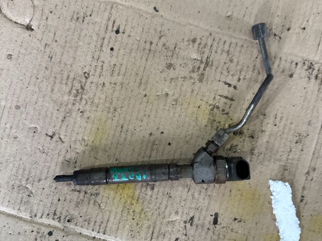 bontott MERCEDES-BENZ C-CLASS Porlasztó (1 db)