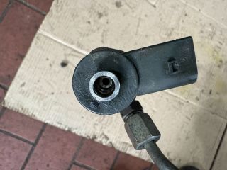 bontott MERCEDES-BENZ C-CLASS Porlasztó (1 db)