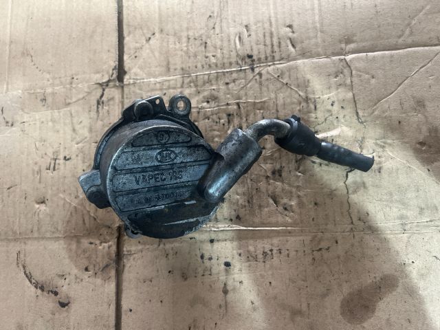 bontott MERCEDES-BENZ C-CLASS Vákumpumpa