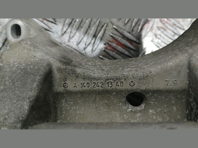 bontott MERCEDES-BENZ C-CLASS Váltó Tartó Bak (Pozíciófüggetlen)