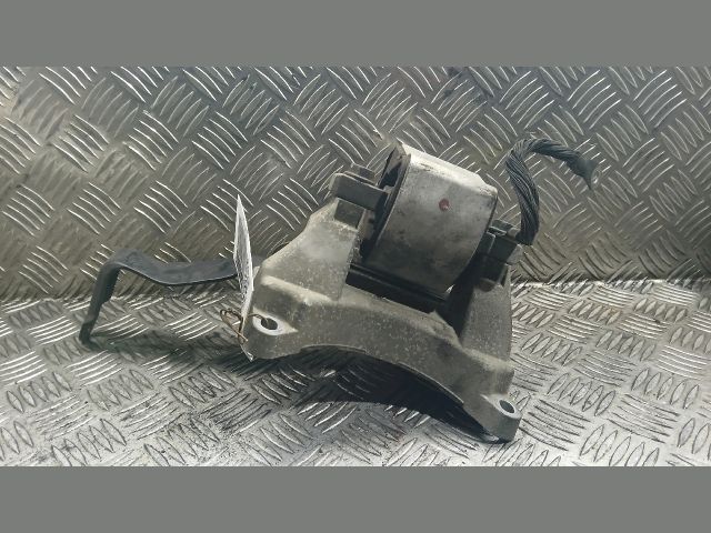 bontott MERCEDES-BENZ C-CLASS Váltó Tartó Bak (Pozíciófüggetlen)