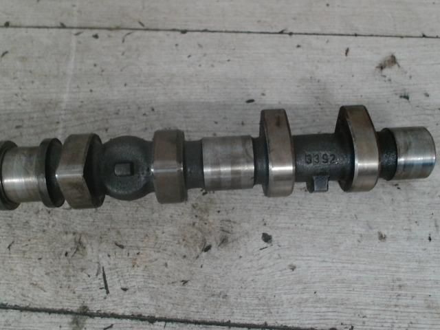 bontott MERCEDES-BENZ C-CLASS Vezérműtengely (Magában)