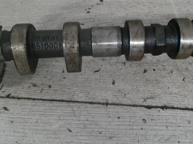 bontott MERCEDES-BENZ C-CLASS Vezérműtengely (Magában)