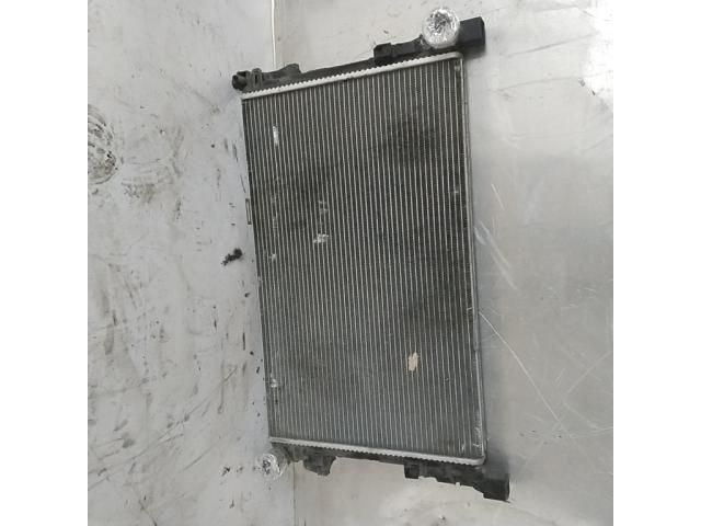 bontott MERCEDES-BENZ C-CLASS Vízhűtő Radiátor (Klímás)