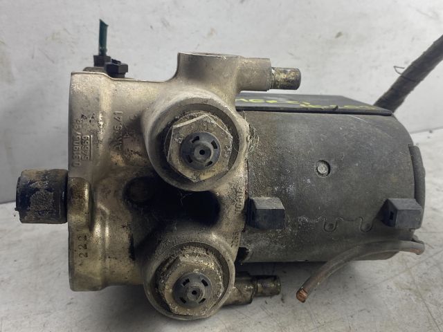 bontott MERCEDES-BENZ C-CLASS ABS Kocka