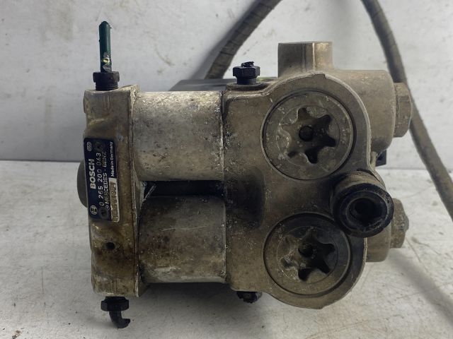 bontott MERCEDES-BENZ C-CLASS ABS Kocka