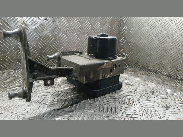 bontott MERCEDES-BENZ C-CLASS ABS Kocka