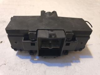 bontott MERCEDES-BENZ C-CLASS Biztosítéktábla Motortér