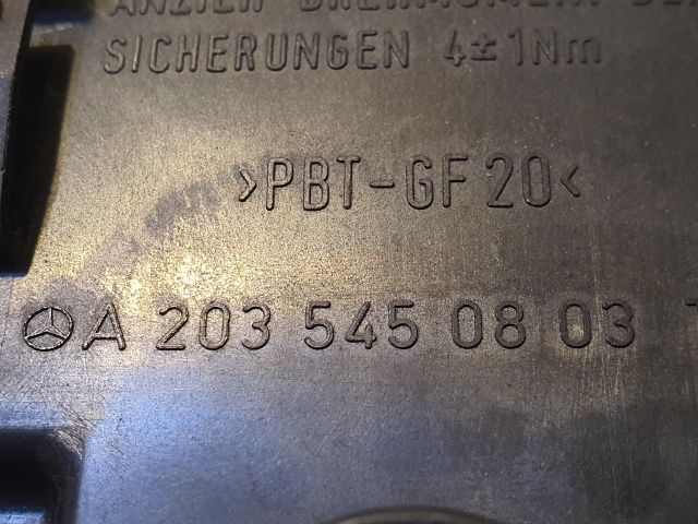 bontott MERCEDES-BENZ C-CLASS Biztosítéktábla Motortér