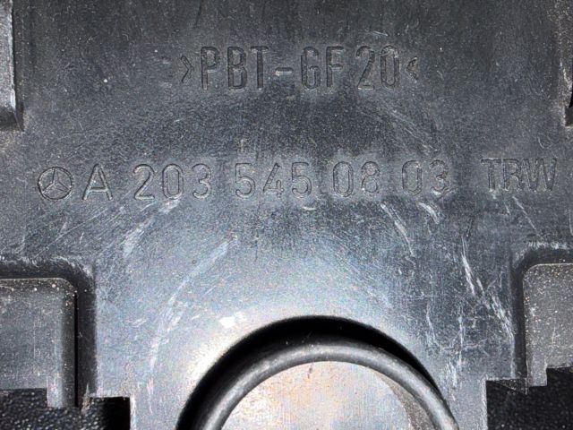 bontott MERCEDES-BENZ C-CLASS Biztosítéktábla Motortér