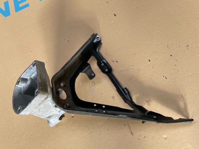 bontott MERCEDES-BENZ C-CLASS Motor Tartó Bak (Fém)