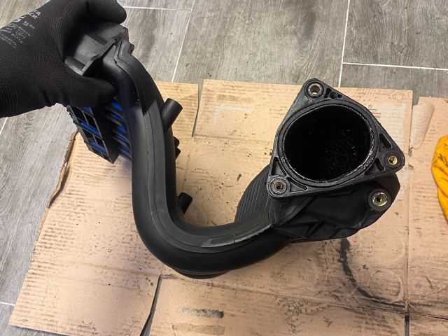 bontott MERCEDES-BENZ C-CLASS Szívósor