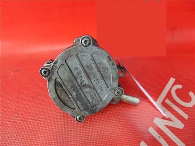 bontott MERCEDES-BENZ C-CLASS Vákumpumpa