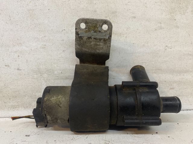 bontott MERCEDES-BENZ C-CLASS Vízpumpa