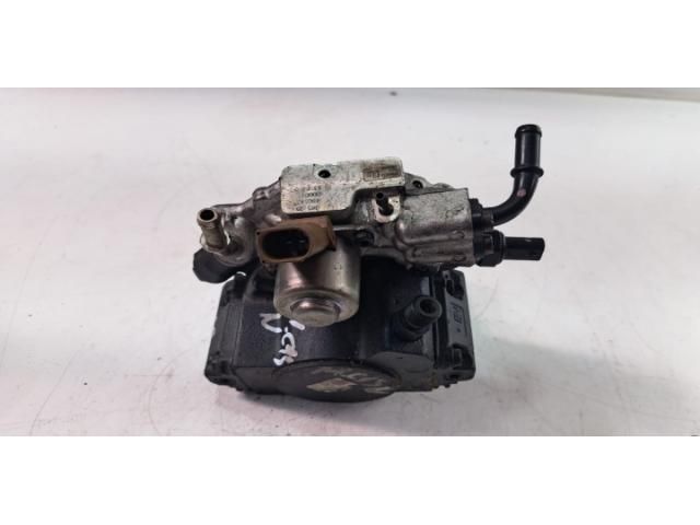 bontott MERCEDES-BENZ C-CLASS Adagoló