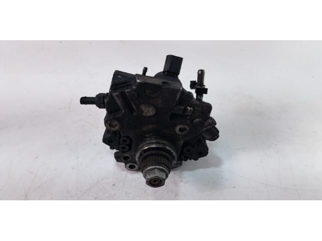 bontott MERCEDES-BENZ C-CLASS Adagoló