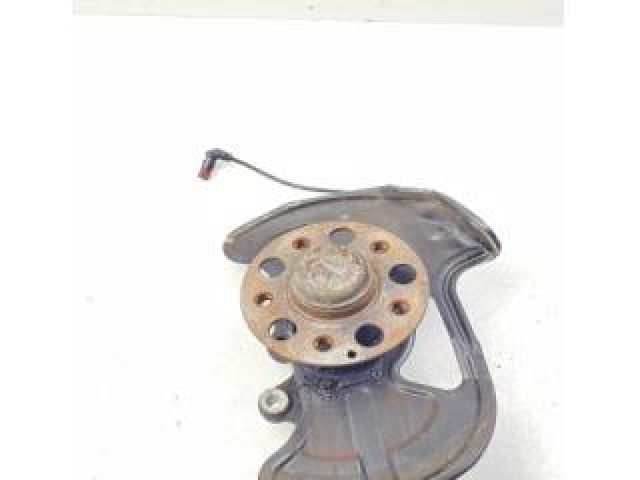 bontott MERCEDES-BENZ C-CLASS Bal első Csonkállvány