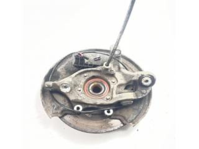 bontott MERCEDES-BENZ C-CLASS Bal hátsó Csonkállvány