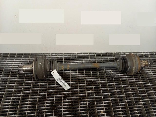 bontott MERCEDES-BENZ C-CLASS Bal hátsó Féltengely