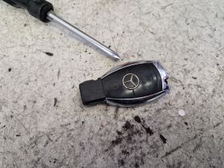 bontott MERCEDES-BENZ C-CLASS Gyújtáskapcsoló Házzal
