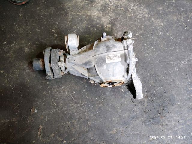 bontott MERCEDES-BENZ C-CLASS Hátsó Differenciálmű