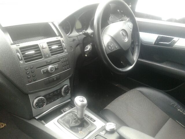 bontott MERCEDES-BENZ C-CLASS Homlokfal (Üres lemez)