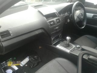 bontott MERCEDES-BENZ C-CLASS Homlokfal (Üres lemez)