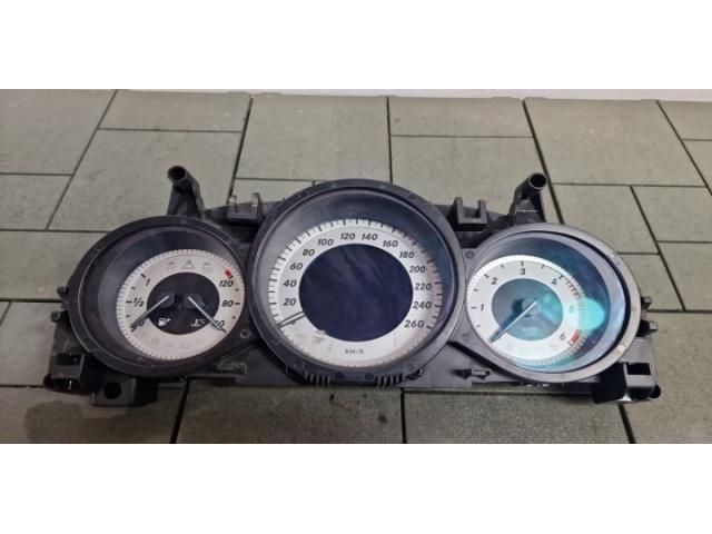 bontott MERCEDES-BENZ C-CLASS Kilométeróra