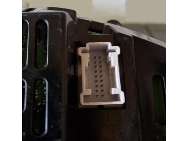 bontott MERCEDES-BENZ C-CLASS Kilométeróra