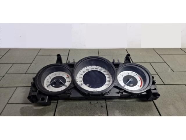 bontott MERCEDES-BENZ C-CLASS Kilométeróra