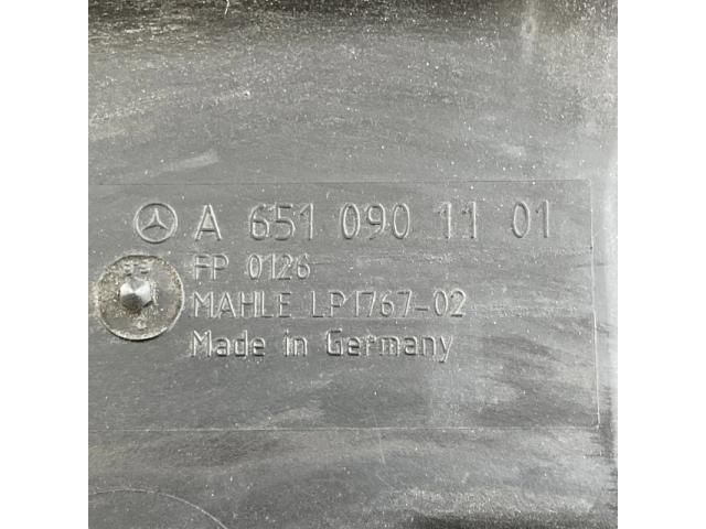 bontott MERCEDES-BENZ C-CLASS Légszűrő Ház